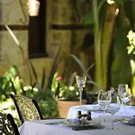 Hotel Tuvana