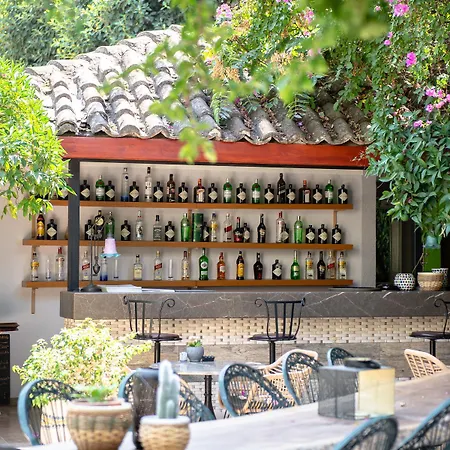 Hotel Tuvana