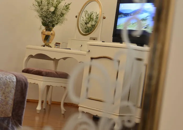 Tuvana 4*