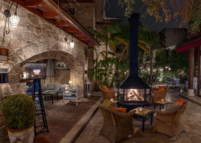 Hotell Tuvana Antalya