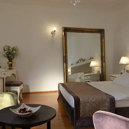 Tuvana Hotel 4*
