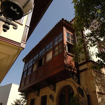 Hotel Tuvana