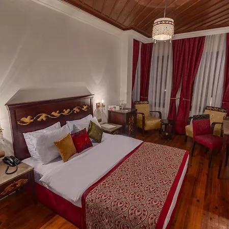 Tuvana 4*