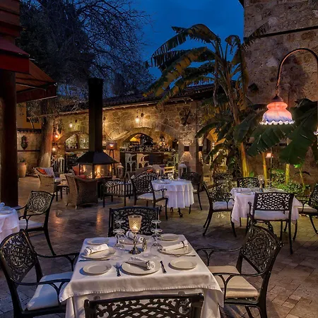 Hotel Tuvana 4*