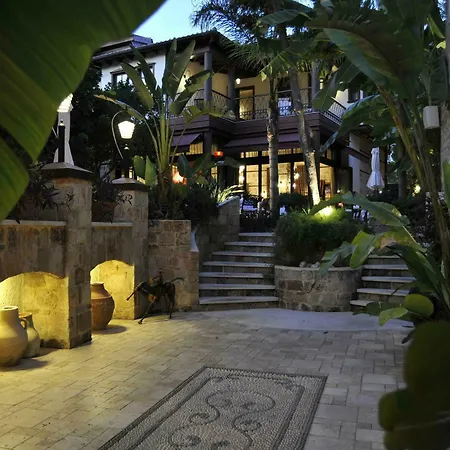 Tuvana Hotel
